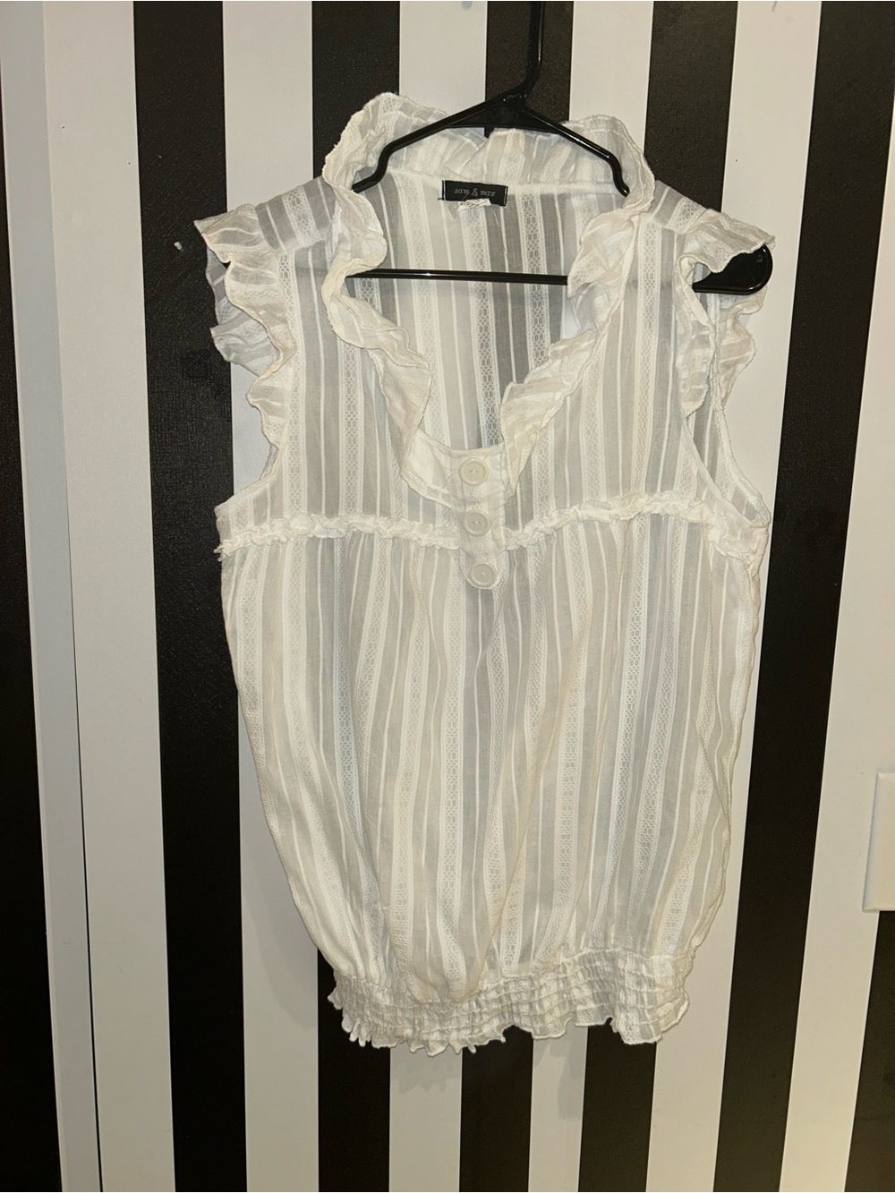 Sam & Max White Ruffle Trim Sleeveless Camisole